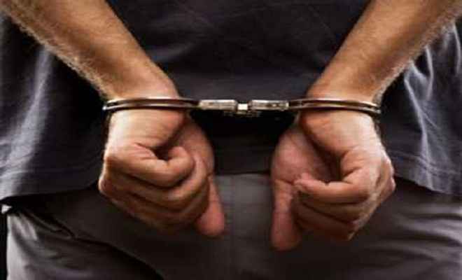 भिवंडी में अवैध टेलीफोन एक्सचेंज पर छापा, 10 गिरफ्तार