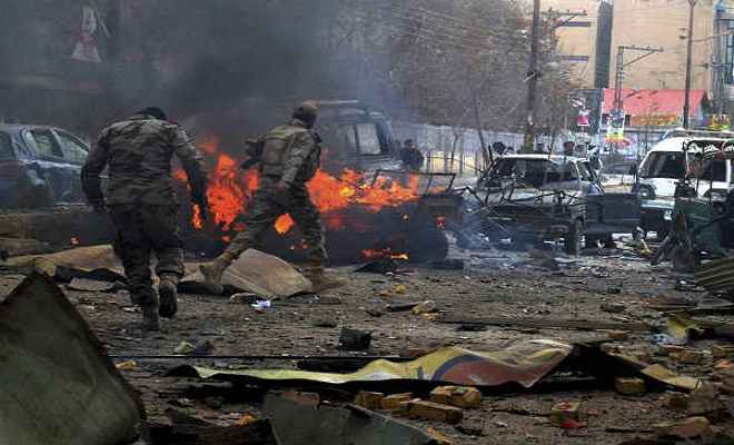 पाकिस्तान में ग्रेनेड हमला, 38 घायल