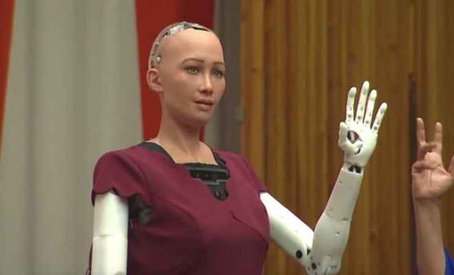 सउदी अरब ने दी महिला रोबोट को नागरिकता