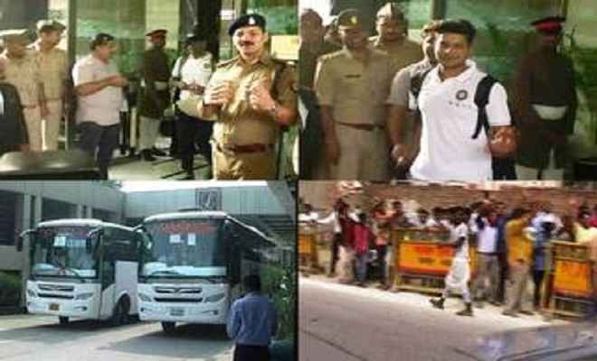 कड़ी सुरक्षा के बीच दोनों क्रिकेट टीम कानपुर से रवाना, खिलाड़ियों की झलक पाने को लगी भीड़