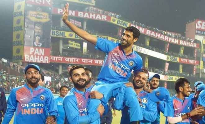 भारत ने जीत के साथ नेहरा को दी विदाई, पहले टी-20 में न्यूजीलैंड को 53 रन से हराया