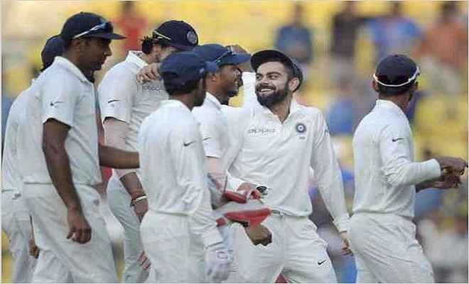 नागपुर टेस्ट : भारत पारी की जीत से 2 विकेट दूर