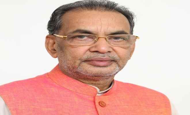 गुजरात के किसानों को सरकारी योजनाओं का लाभ मिलना हो गया है शुरू : कृषि मंत्री