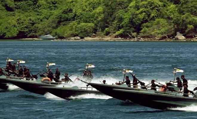 श्रीलंकाई नौसेना ने 27 भारतीय मछुआरों को किया गिरफ्तार