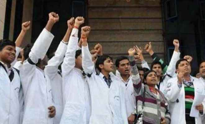 राजस्थान में चिकित्सकों की हड़ताल समाप्त, मांगों पर सरकार की ना के बाद हां