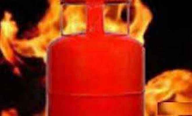 सहरसा में गैस लिकेज से दो छात्रों की मौत