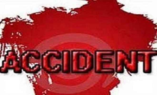 बिहार के दरभंगा में सड़क दुर्घटना में दो की मौत, सात घायल
