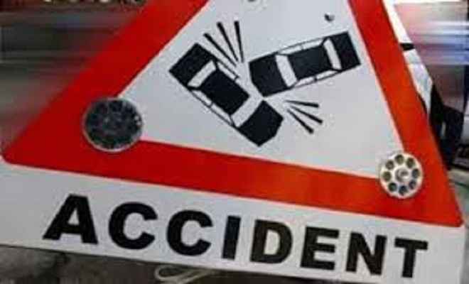 सड़क दुर्घटना में पांच की मौत, 45 घायल