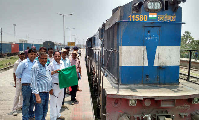 रक्सौल-नरकटियागंज खंड पर ट्रेन सेवा शीघ्र, हुआ स्पीड ट्रायल
