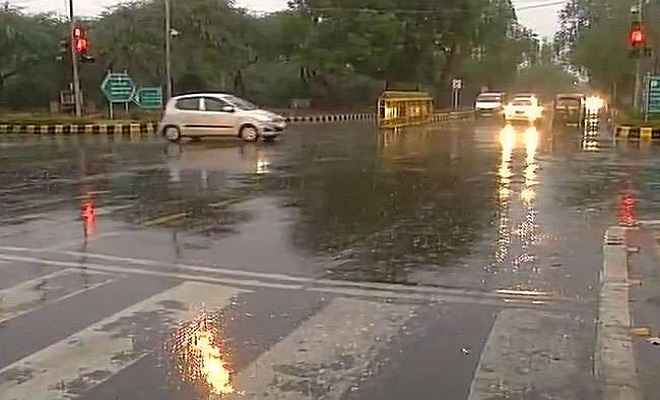 दिल्ली एनसीआर में फिर हो सकती है हल्की बारिश