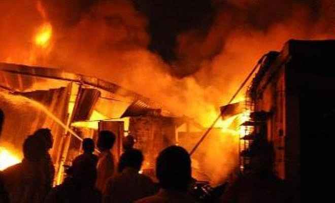 सऊदी अरब : मकान में आग लगने से 11 की मौत, छह घायल