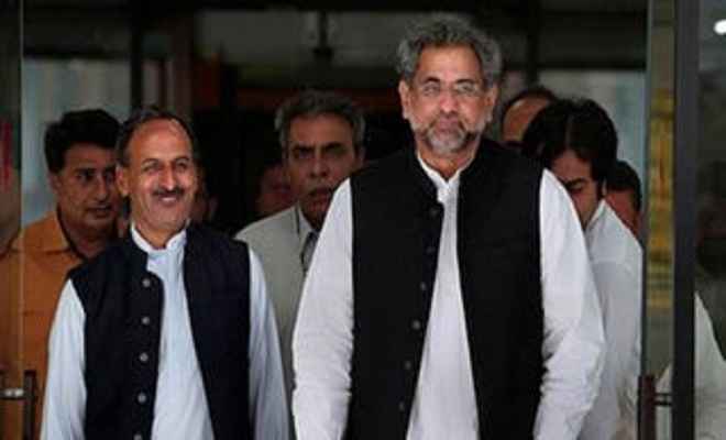 पाकिस्तान में नए मंत्रिमंडल का गठन, 46 मंत्रियों ने ली शपथ