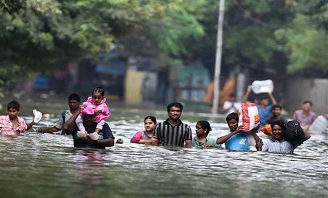 बाढ़ से बंगाल को 500 करोड़ से अधिक का नुकसान