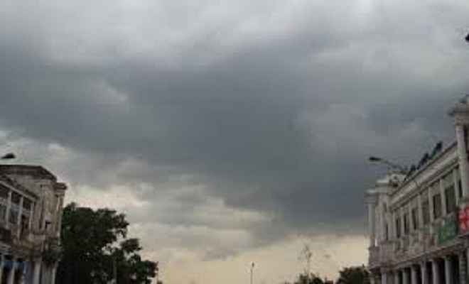 राजधानी में बदली का मौसम, कई हिस्सों में बारिश की सम्भावना
