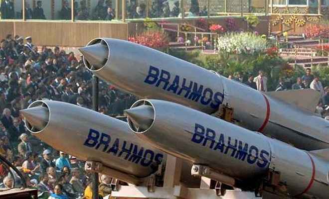 वियतनाम ने भारत से खरीदी ब्रह्मोस मिसाइल