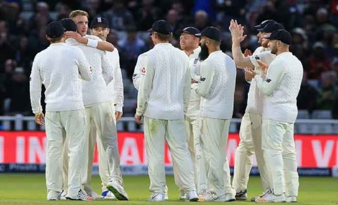 इंग्लैंड ने वेस्टइंडीज को एक पारी और 209 रनों से हराया