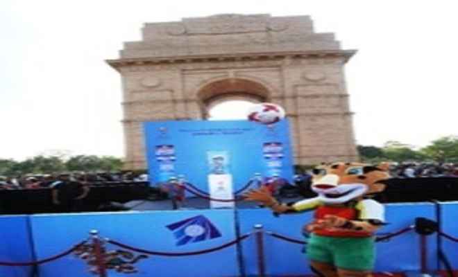 इंडिया गेट पर हुआ फीफा अंडर-17 विश्व कप का प्रदर्शन, लाखों लोग बने गवाह