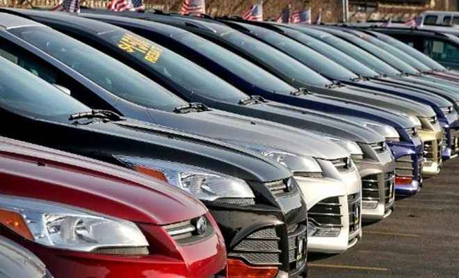 अगस्त में कारों की बिक्री में 11.8 प्रतिशत की वृद्धि, यात्री वाहनों की बिक्री 13.76 प्रतिशत बढ़ी