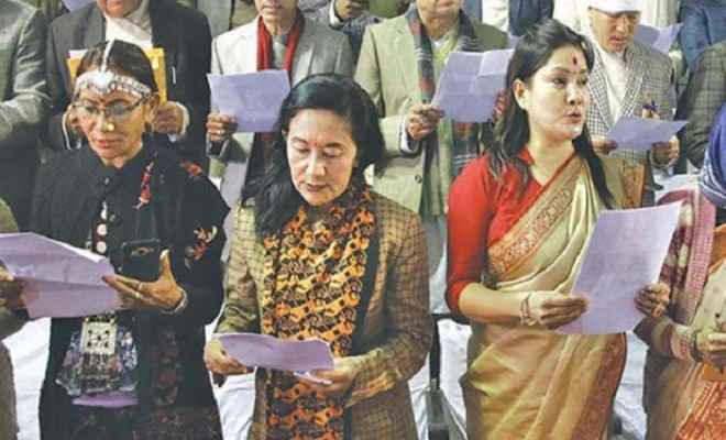 नेपाल की मधेशी बहुल प्रांतीय सभा के सदस्यों ने हिंदी, मैथिली और भोजपुरी में शपथ ली