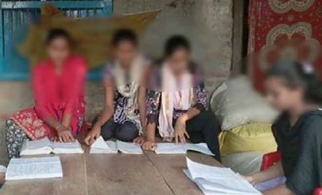 सुपौल के बाद सहरसा में छात्राओं से छेड़छाड़, मनचलों के खौफ से दर्जनों लड़कियां नहीं जा रही स्कूल