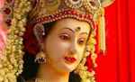 नवरात्रि में दुर्गा चालीसा का पाठ करने से दूर होंगे सारे दुख, घर में आती है सुख और शांति