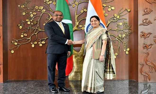 सुषमा स्वराज ने मालदीव के राष्ट्रपति ब्राहिम मोहम्मद सोलिह से मुलाकात की