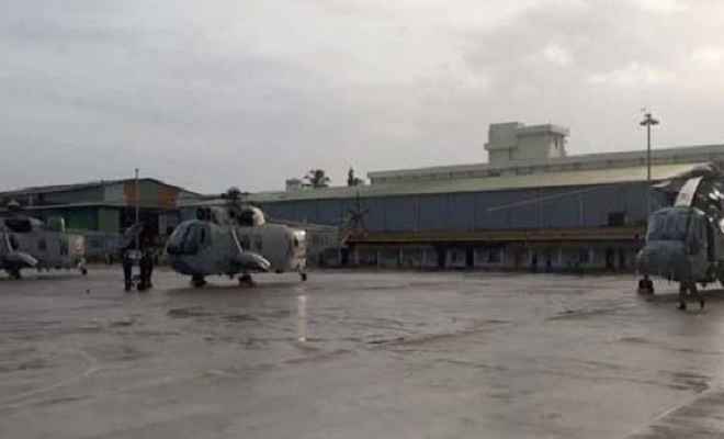 कोच्चि में बड़ा हादसा, हेलिकॉप्टर हैंगर टूटने से 2 नौसैनिकों की मौत