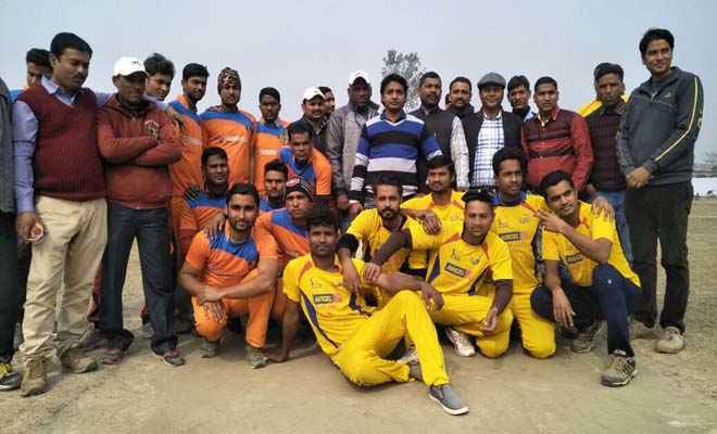 आदर्श क्रिकेट टूर्नामेंट 2018 के फाइनल में पहुँची पश्चिम चंपारण की टीम
