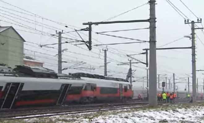 ऑस्ट्रिया: आपस में टकराई ट्रेनें एक की मौत, 22 लोग घायल
