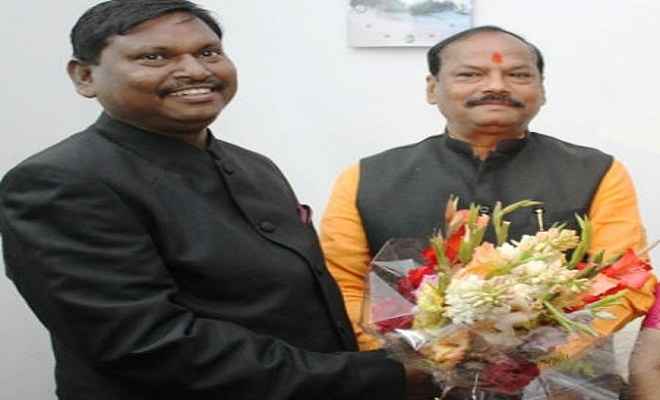 राज्यसभा चुनाव से पहले अर्जुन मुंडा और सीएम रघुवर दास की आज होगी मुलाकात