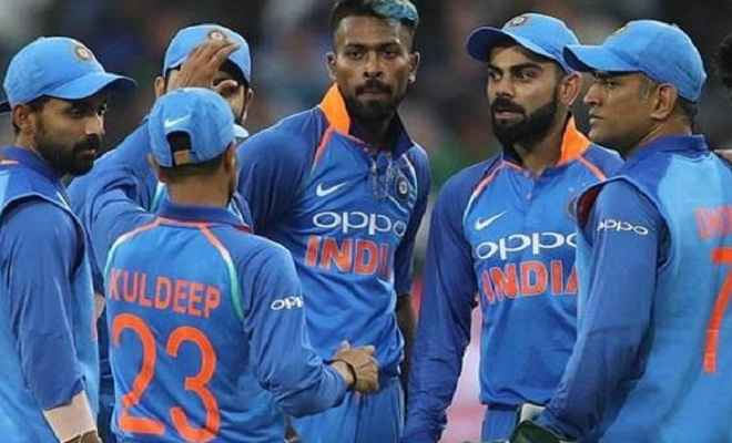 विदेश दौरों पर टेस्ट से पूर्व सीमित ओवरों की श्रृंखला खेलेगा भारत