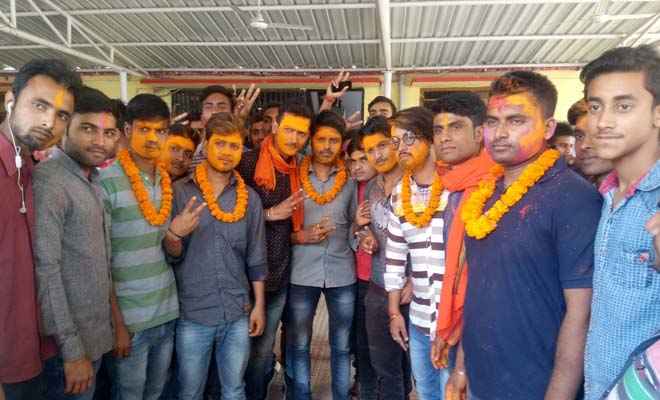 एलएनडी कॉलेज चुनाव: छात्र नेता आदित्य कुमार ने किया नामांकन