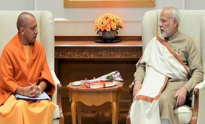 दलित सांसदों की नाराजगी के बीच प्रधानमंत्री मोदी से सीएम योगी ने की मुलाकात