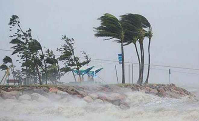 बिहार और दिल्ली-एनसीआर समेत कई राज्यों में अभी नहीं टला है आंधी-तूफान का खतरा