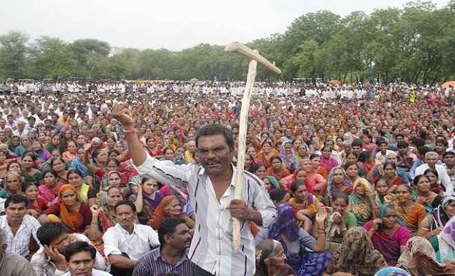 किसान आंदोलन के पांचवे दिन, गांधीवादी तरीके से प्रदर्शन जारी