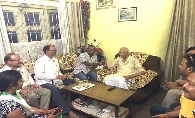 भाजपा के संपर्क फ़ॉर समर्थन अभियान की शुरुआत, पहले दिन पुराने भाजपाईयों से मिलें जिलाध्यक्ष दिनेश कुमार
