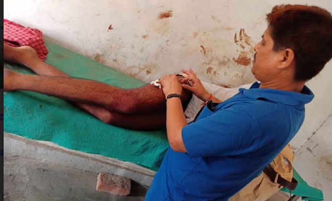 मोतिहारी के बंधन बैंक में अंधाधुंध फायरिंग कर कैश लूटा, बैंक स्टाफ को चाकू मारकर किया घायल