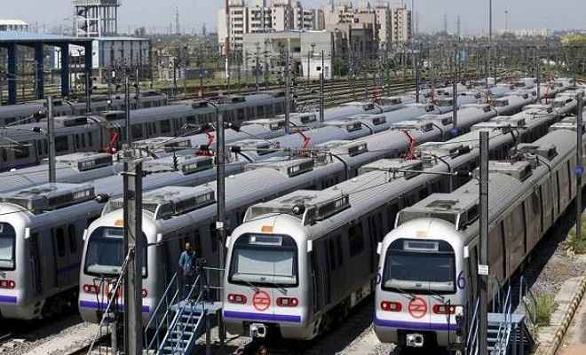 30 जून को थम सकते हैं दिल्ली मेट्रो के पहिए, कर्मचारियों ने दी हड़ताल की धमकी