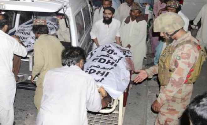 पाकिस्तान में चुनावी रैली में धमाका 133 की मौत, आईएस ने ली जिम्मेदारी
