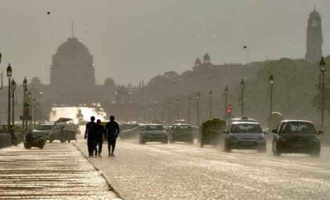दिल्ली-एनसीआर में आज भी हो सकती है जोरदार बारिश