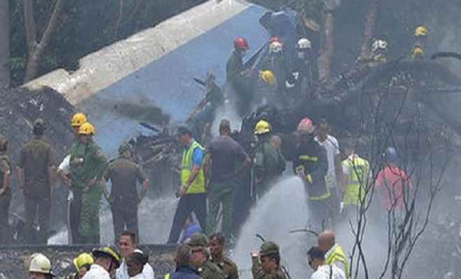 मैक्सिको एएम2431 विमान दुर्घटनाग्रस्त, 100 से ज्यादा लोग घायल