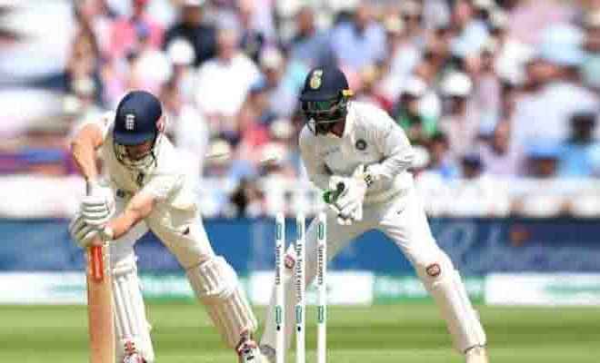 287 रनों पर सिमटी इंग्लैंड की पहली पारी