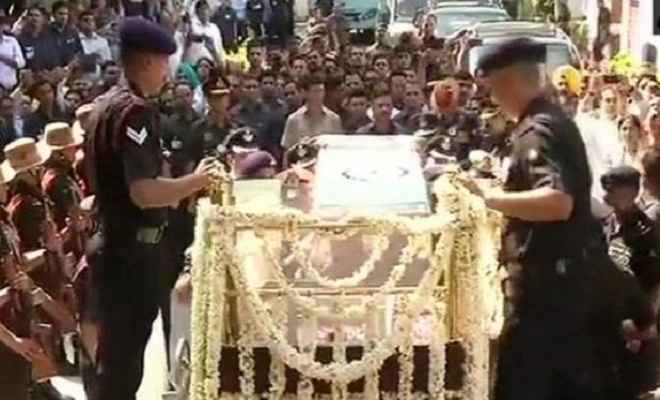 अटलजी अंतिम संस्कार आज, भाजपा मुख्यालय के लिए निकला पार्थिव शरीर
