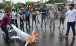 मुजफ्फरपुर दुष्‍कर्म मामले में जनतांत्रिक विकास पार्टी ने फूंका नीतीश कुमार का पुतला