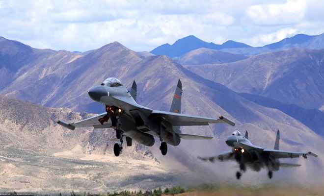 वायुसेना प्रमुख का खुलासा, 'चीन ने तिब्‍बत में लड़ाकू विमान तैनात किए'