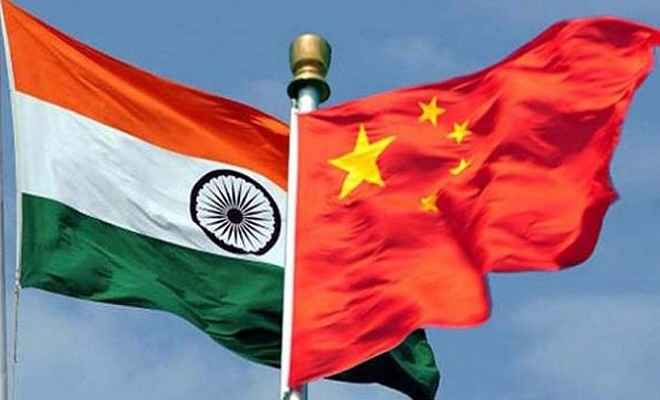 भारत का चीन को झटका!, सरकार घटाएगी वाहनों और कपड़ों का आयात