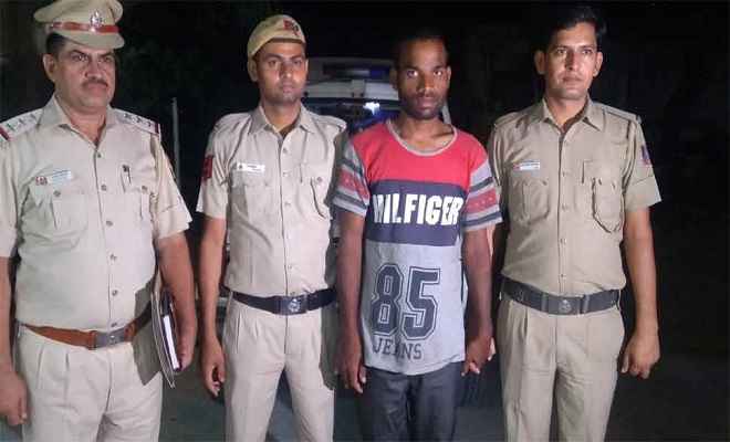 दिल्ली पुलिस ने 10 किलोमीटर दौड़कर हत्या के आरोपी को पकड़ा