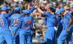 भारत बनाम न्यूजीलैंड: भारत ने न्यूजीलैंड को दिया 325 रनों का लक्ष्य
