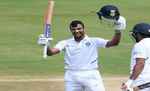 IND vs BAN: मयंक अग्रवाल ने ठोका टेस्ट करियर का तीसरा शतक, भारत 240 रन के पार