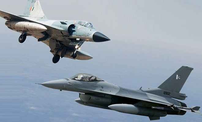 भारत ने पाक की 'नापाक' कोशिश को किया नाकाम, मिग-21 ने पाक के एफ-16 लड़ाकू विमान को मार गिराया